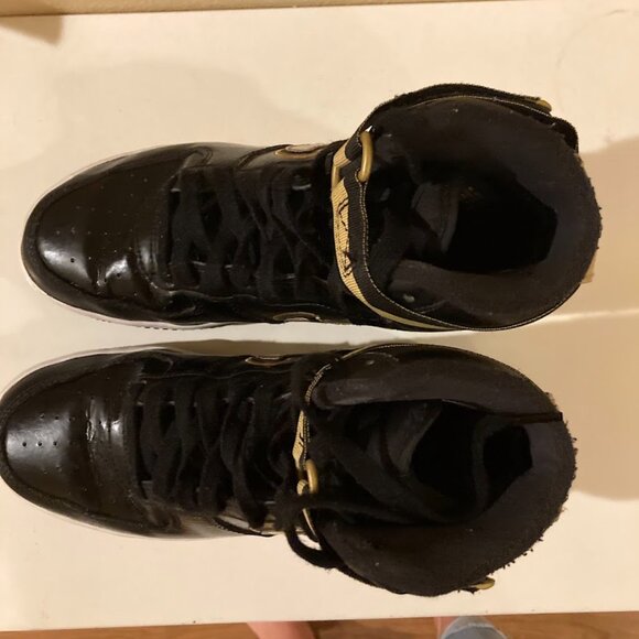 Nike Air Force 1 High \'07 LV8 black & gold (mens 8.5)